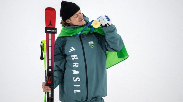 Olimpiadi, il brasiliano Pinheiro Braathen vince il gigante. Per l’Italia niente medaglie