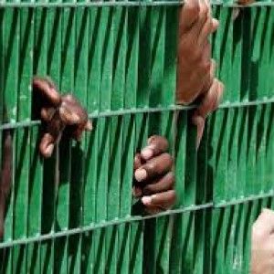 Carceri, in cella si vive in tre metri quadrati a testa e questo potrebbe costare molto caro allo Stato