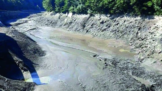 Dalla diga di Pavana fanghi nel Reno, il Wwf Emilia-Romagna: "Disastro ambientale"