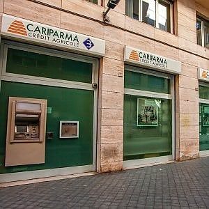Plauso dei sindacati a Cariparma: "Più assunzioni che uscite"