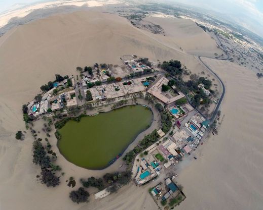 L'oasi di Huacachina (Per&ugrave;): il paradiso in un deserto