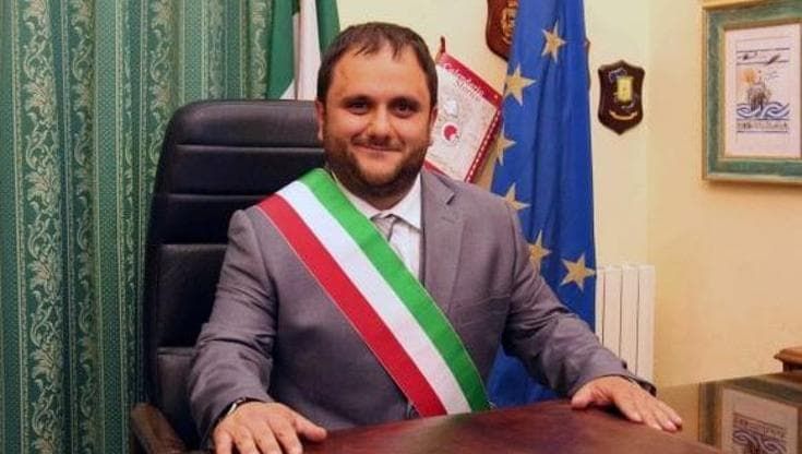 Nardò, il sindaco Pippi Mellone nomina la giunta. Due nomi nuovi: da loro oltre 2.500 voti alla Lega