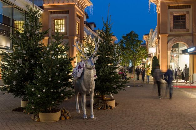 Fino a Natale beneficenza al Fidenza Village