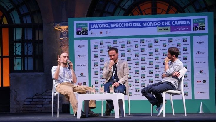 "Stage gratis e presentazioni di libri senza gettoni: se non puoi permettertelo il gioco salta": Jonathan Bazzi e il lavoro culturale 