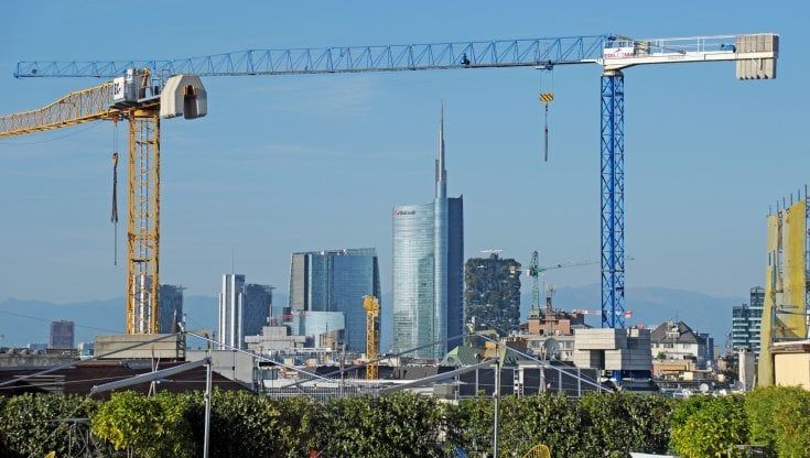 Lavoro, il muratore Emer: “Rischi e rinunce un mestiere duro che non consiglio”