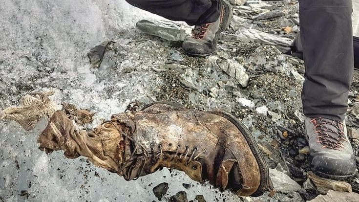 “È di Irvine”. La storia riscritta da uno scarpone sull’Everest