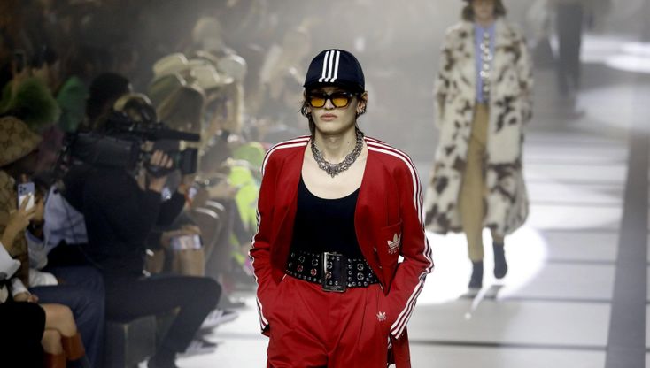 La sfilata Exquisite Gucci: la moda è uno specchio magico