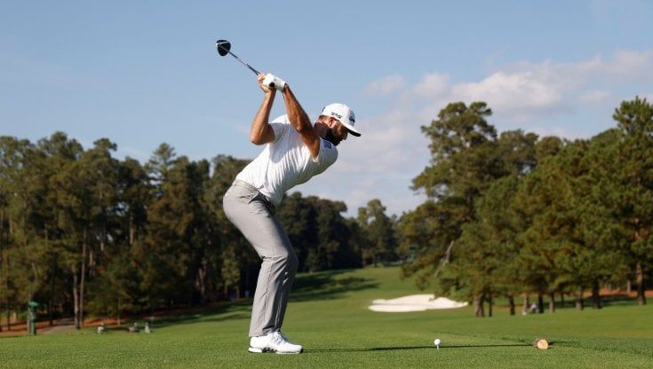 Golf, Augusta Masters: Johnson sbaglia, si riapre la corsa al titolo