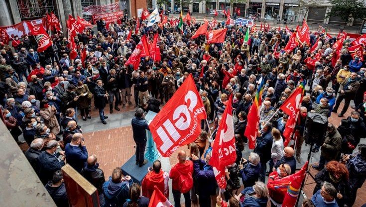 Sciopero generale, il segretario Cgil Bonini: "Oggi fermi per le persone che fanno fatica a vivere"