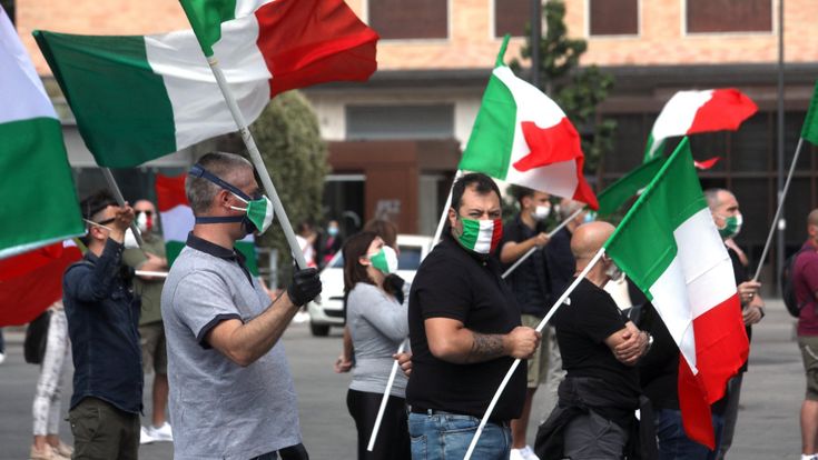 L’emergenza giustifica uno stop alla democrazia per 4 italiani su 10