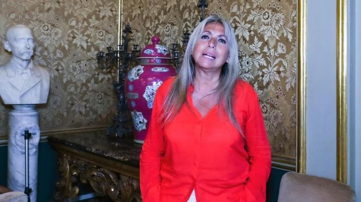 Patrizia Biagi, l’addetta stampa del Comune di Palermo arruolata da Vannacci: “In Italia troppi immigrati, sbagliato affidare i bambini alle coppie gay. Queste per me sono ovvietà”