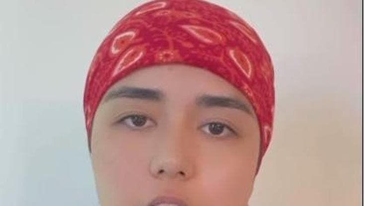 L'atleta afghana Manizha Talash espulsa per lo slogan a favore della libertà delle donne. I video dei suoi allenamenti