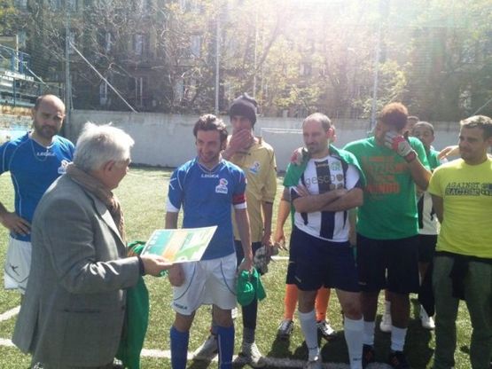 "Pochos" in campo<br />debutta la squadra gay