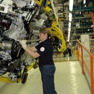 Istat, sale la fiducia di consumatori e imprese: le aziende al top da dieci anni