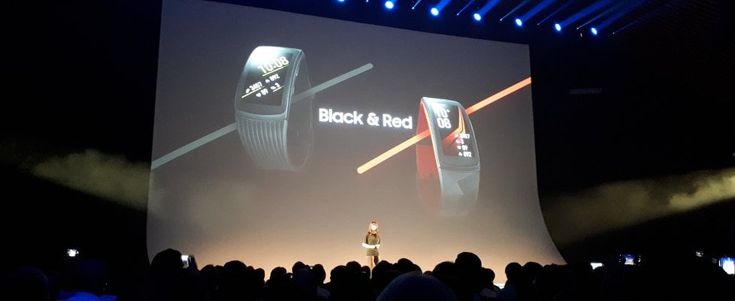 Ifa 2017, Gear Sport e Gear Fit 2 Pro: il nuoto 2.0 secondo Samsung