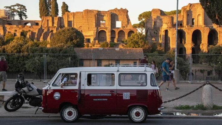 Le 500 anni Sessanta ultima giostra turistica nel centro luna-park