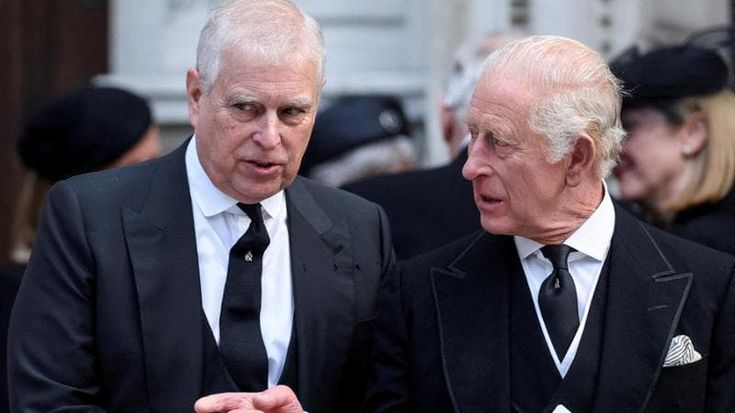 Non solo Carlo e Andrea: da Caino e Abele agli Oasis, i litigi tra fratelli più famosi della storia