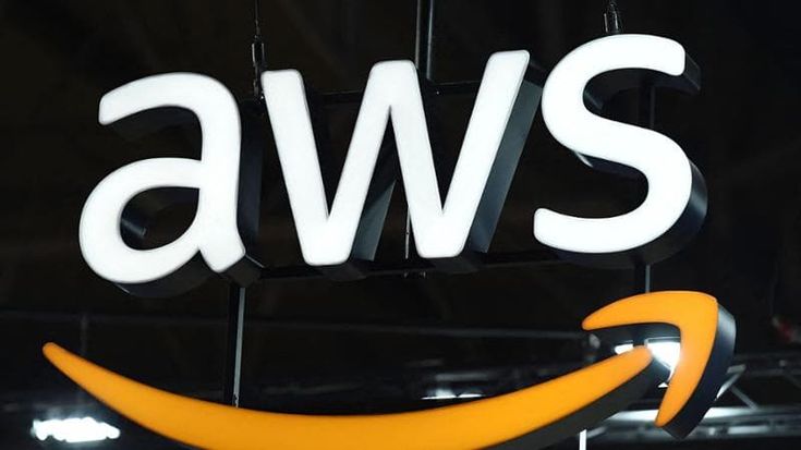 Data center colpiti a Dubai: Big Tech sotto attacco ora si scopre vulnerabile