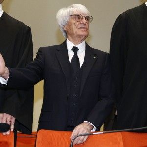 F1, Ecclestone: "Alonso e Vettel deludenti, grazie Mercedes"