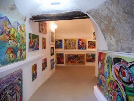 Agropoli, in mostra le opere "metafisiche" di Acone