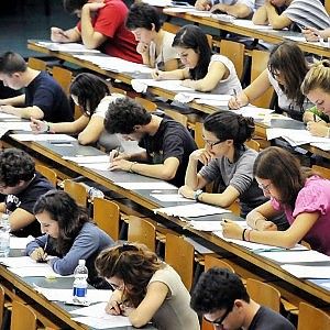 Test a Medicina, gli iscritti calano del 15 per cento