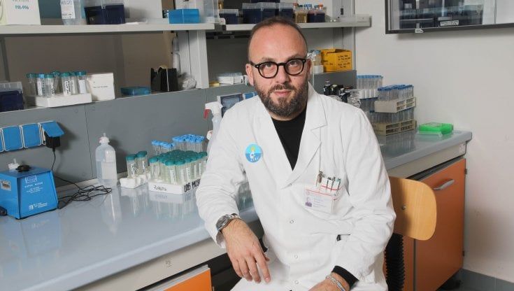 "Quel paziente Covid intubato era un mio compagno di scuola": il medico salva il vecchio amico a Bari