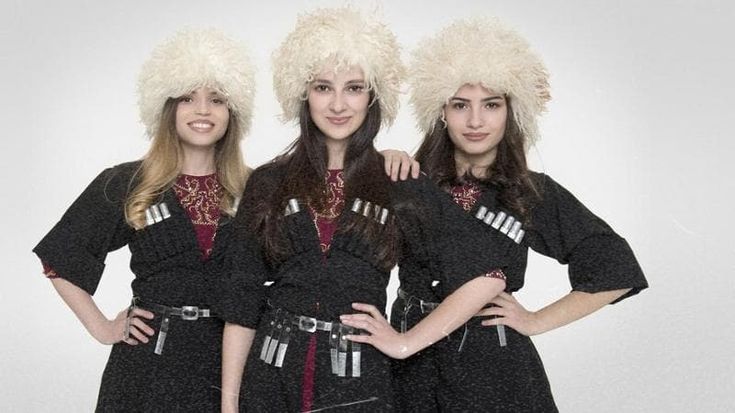 Cosa fare a Milano oggi 19 marzo: La febbre del sabato sera al Repower e il Trio Mandili al Bellezza