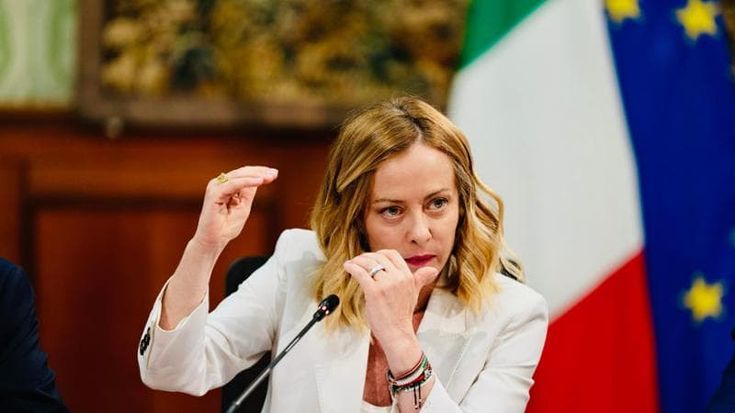 Pnrr, corsa alla revisione del Piano per evitare tagli e multe. Meloni: “Superiamo le criticità”