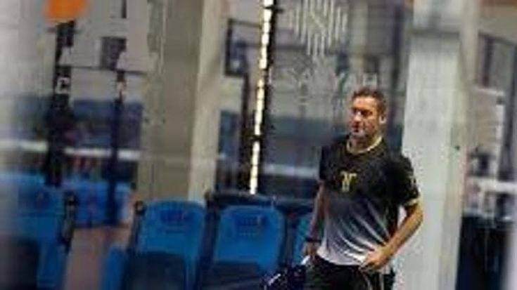 Padel, Totti in campo a Dubai con altre leggende