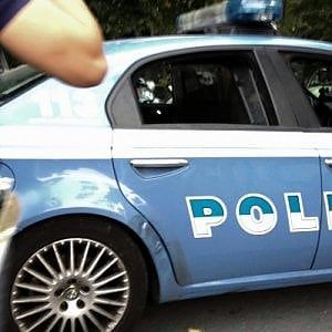 Trani, il cognato lo accoltella con le forbici per un debito: arrestato
