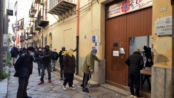 Commercianti stritolati dai debiti: i 5mila nuovi poveri dell’era Covid