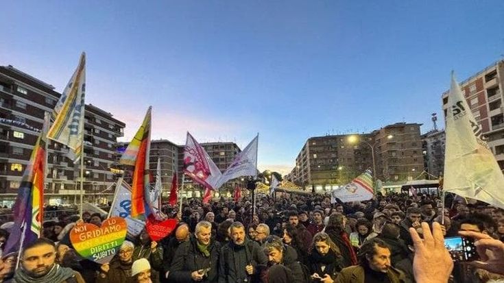 “Frocio di m...”. Coppia gay picchiata al Pigneto, il pm: c’è l’aggravante omofobia