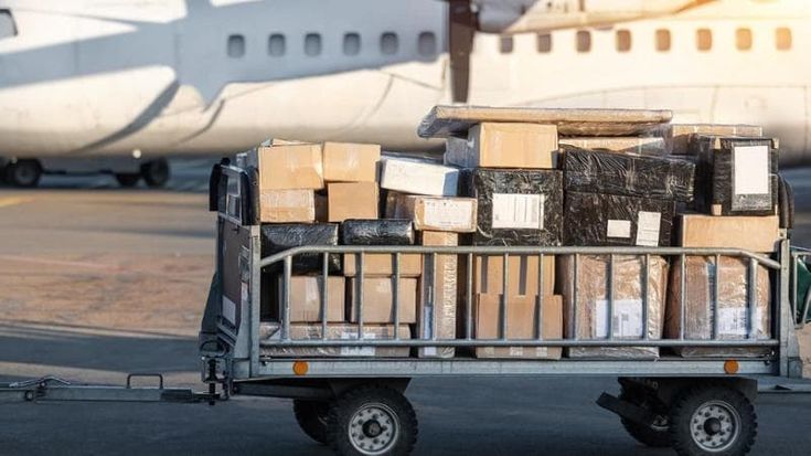 Tassa sui pacchi cinesi aggirata dalle imprese. Boomerang per l’Italia