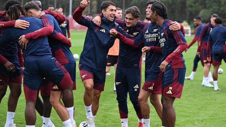 Arsenal, vigilia difficile per il caos nei cieli inglesi e la mancanza di hotel disponibili a Napoli