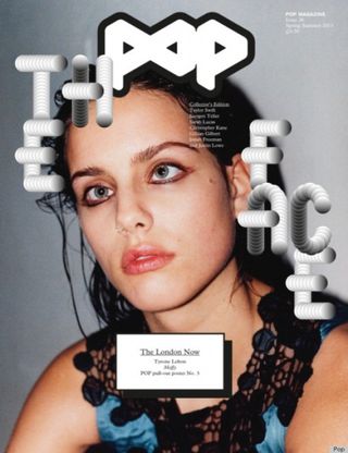 L'ultima sfida dell'agenzia di Kate Moss: ecco Moffy, la top strabica