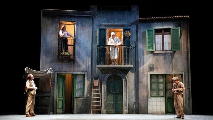 Napoli, poesia e umanità: Gleijeses porta a Torino due atti unici di Viviani