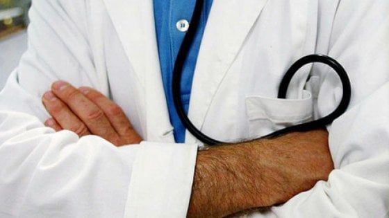 L'amica ingrassa anche se a dieta. Sansilvestro sospetta il perché