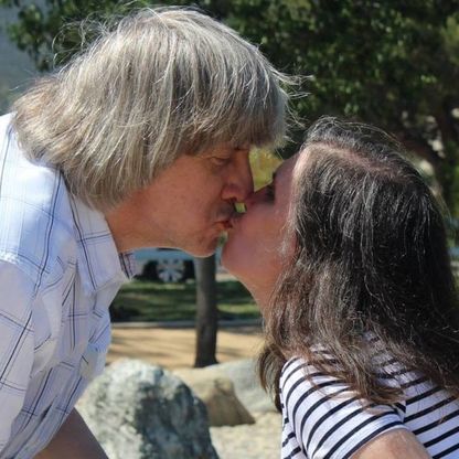 California, arrestati per aver segregato i figli in casa: le foto della coppia su Facebook