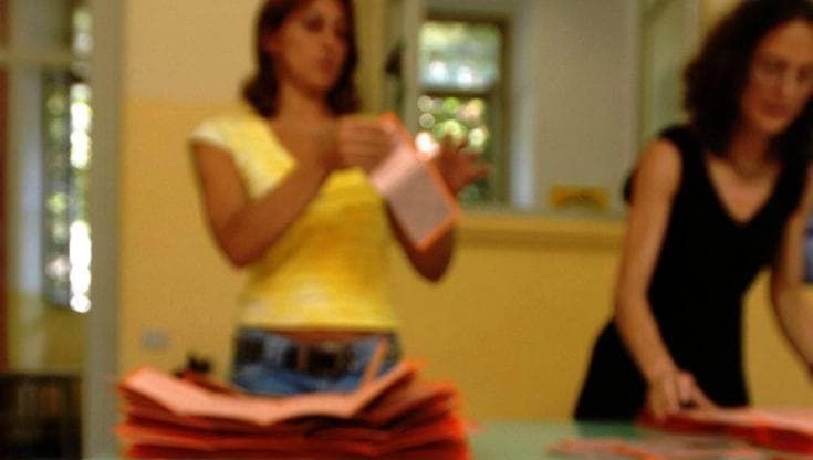 Allarme scrutatori, ne mancano 1.500: appello del Comune