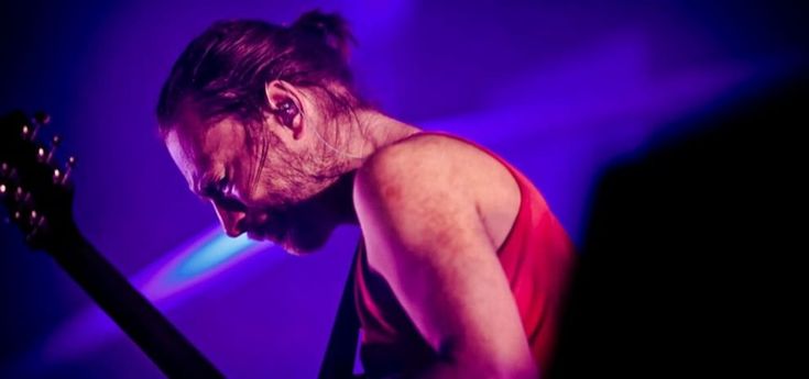 Una canzone lunga 18 giorni: Thom Yorke dei Radiohead stupisce ancora