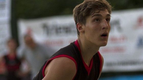 Brescia, giocatore di basket morto a 16 anni: indagato per omicidio colposo il dirigente del club
