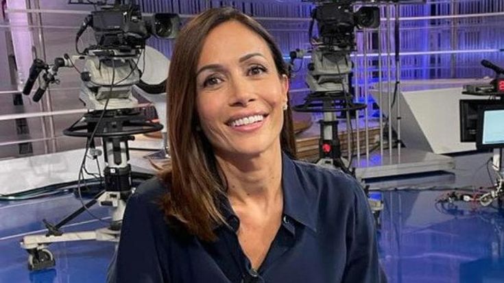 Carfagna: “Denigrare Draghi è un gesto di autolesionismo. La premier sbaglia bersaglio”