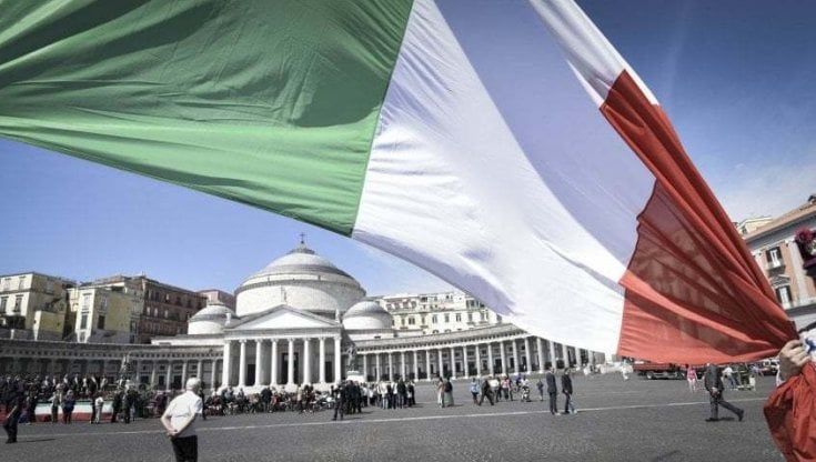 Festa del 2 giugno: cerimonia al Plebiscito, nasce la stazione "Arco Mirelli - Repubblica"