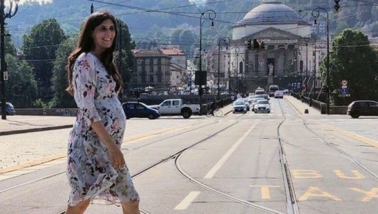 Gravidanza e politica, da Chiara Appendino a Jacinda Ardern. Quando la leader diventa madre
