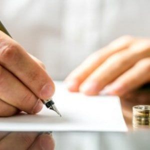 Assegno di divorzio, la svolta della Cassazione: serve un bilancio del contributo di entrambi al matrimonio