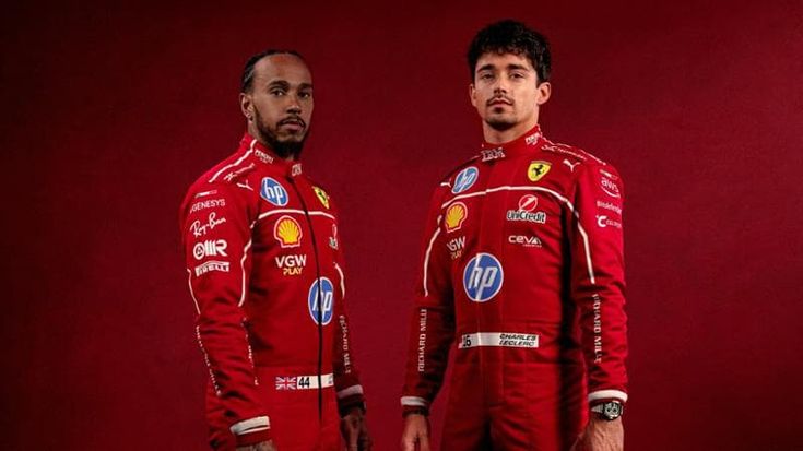 Hamilton e Leclerc, prima foto insieme: e oggi in pista a Barcellona