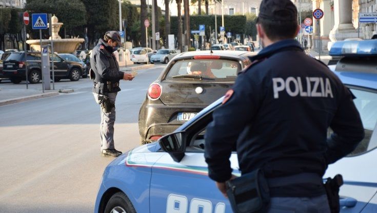 Pasqua in zona rossa, cosa si può fare e cosa è vietato in Puglia: sì alle visite e allo sport, no alle seconde case