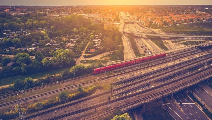 Rinnovabili, dal Mims via alla sperimentazione dell'idrogeno su strade e ferrovie