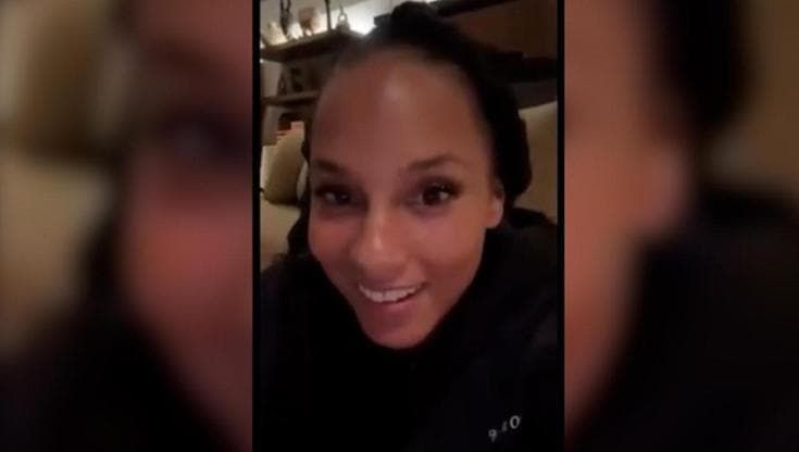 Sanremo: Alicia Keys si prepara per il duetto con Ramazzotti cantando in italiano