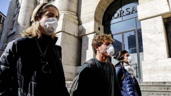 Coronavirus, la fondazione cinese dona 5mila mascherine al Comune di Milano